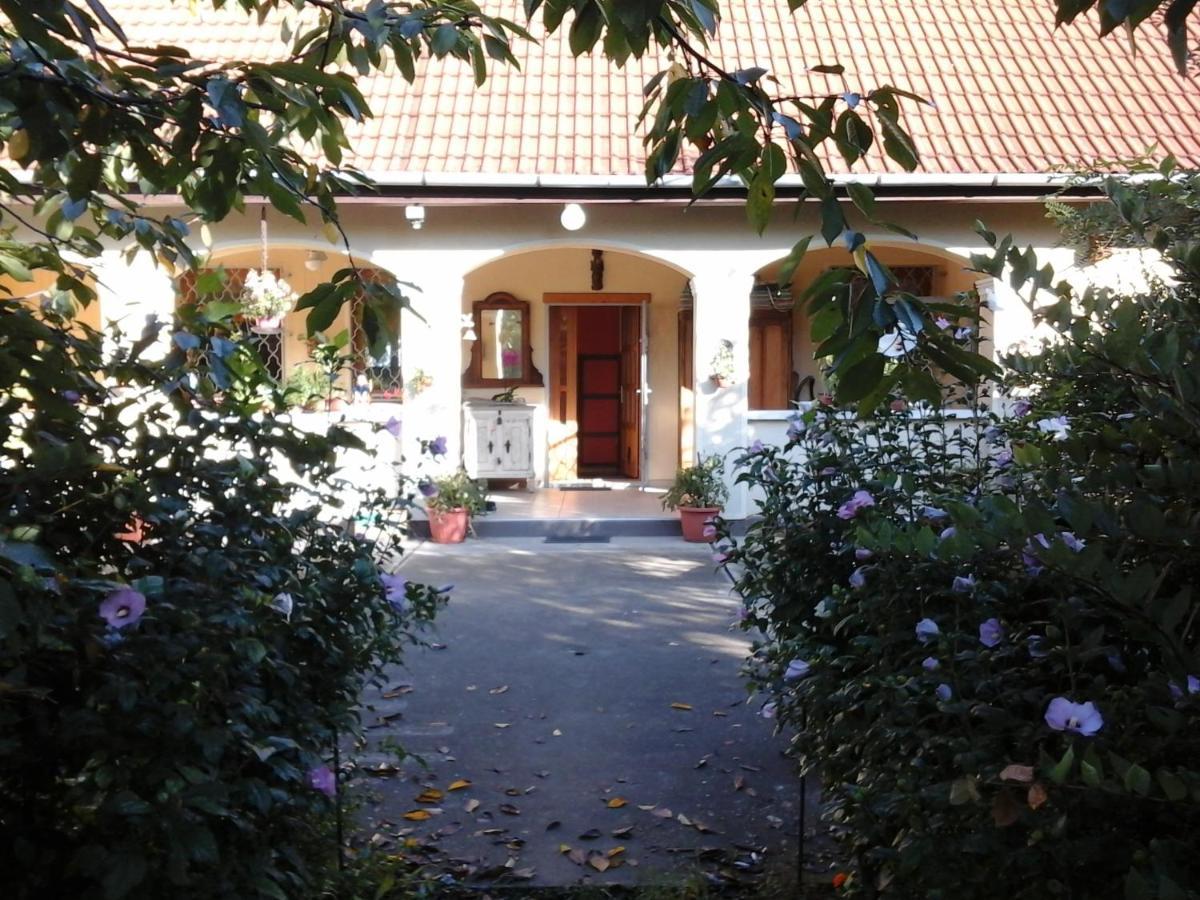 Dutch Farm In Felsolajos Διαμέρισμα Εξωτερικό φωτογραφία